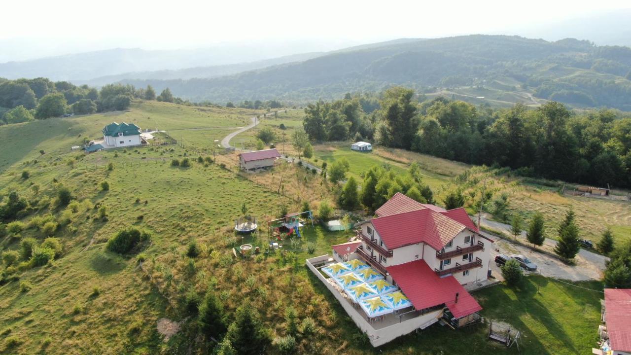 Pensiune Runcu Stone Kültér fotó