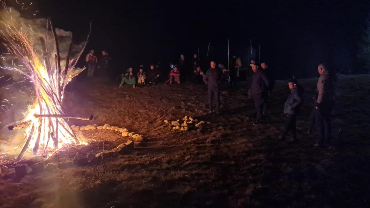 Pensiune Runcu Stone Kültér fotó